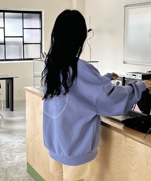 Dalfwin(ダールフィン)の「2022 AW 秋冬 韓国ファッション スウェット レディース Changeサークルロゴスウェット オーバーサイズ トレーナー ビックシルエット(スウェット・レディース・ブラック/ブルー/クリーム/ホワイト系その他・FREE)」の18枚目の写真