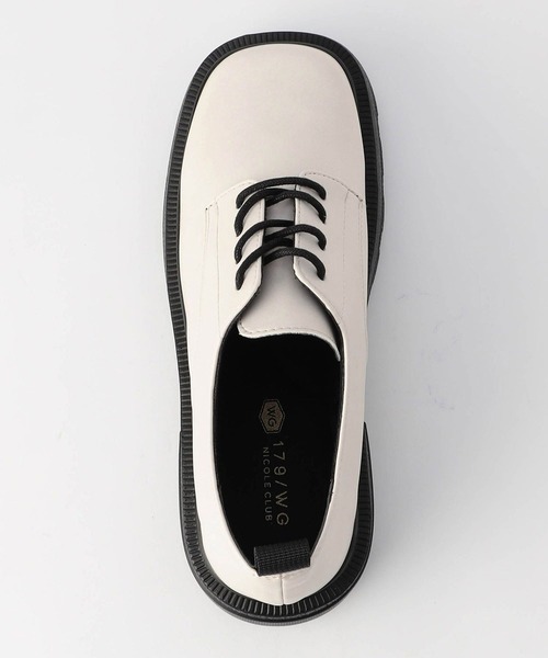 179/WG（イチナナキュウダブルジー）の「厚底スクエアレースアップシューズ（ローファー・レディース・オフホワイト/ブラック・M/L）」の9枚目の写真