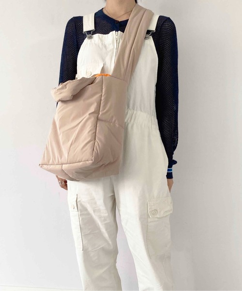 CONTROL FREAK / CTFK（コントロールフリーク）の「CONTROL FREAK(コントロールフリーク)ダウン風2WAYトートバッグ（ショルダーバッグ・レディース・ブラック/ベージュ/グリーン・FREE）」の22枚目の写真