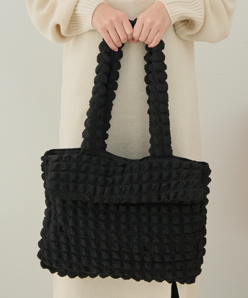 MERLOT（メルロー）の「ぽこぽこトートバッグ（トートバッグ・レディース・ホワイト/ブラウン/ブラック・FREE）」の5枚目の写真