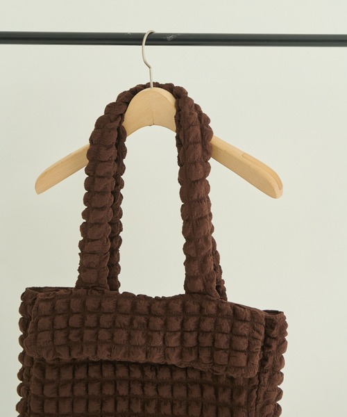 MERLOT（メルロー）の「ぽこぽこトートバッグ（トートバッグ・レディース・ホワイト/ブラウン/ブラック・FREE）」の22枚目の写真