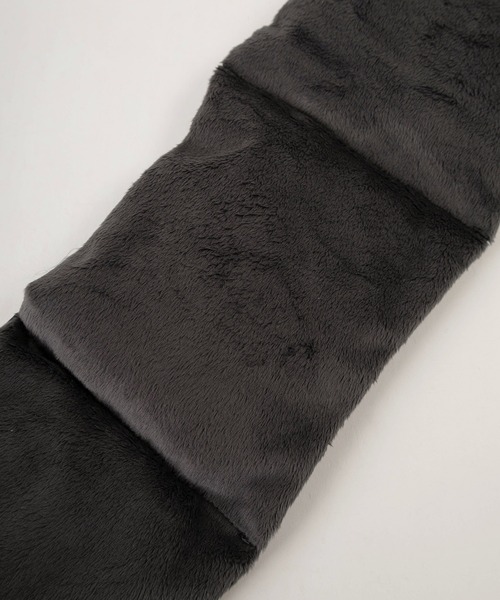 UNIVERSAL OVERALL(ユニバーサルオーバーオール)の「【79】【UNIVERSAL OVERALL/ユニバーサルオーバーオール】 ナイロン 中綿 差し込み マフラー/ネックウォーマー/ 防寒(マフラー・メンズ・ライトブラウン/オリーブ/ブラック/ブラウン/モカ/ネイビー/ブラウン系/ベージュ系/ブラック系/ネイビー系・FREE)」の21枚目の写真