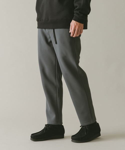 URBAN RESEARCH DOORS（アーバンリサーチドアーズ）の「『UR TECH』フリースボンディングパンツ（その他パンツ・メンズ・チャコールグレー/カーキ/ブラック/ネイビー・SMALL/MEDIUM/LARGE）」の16枚目の写真
