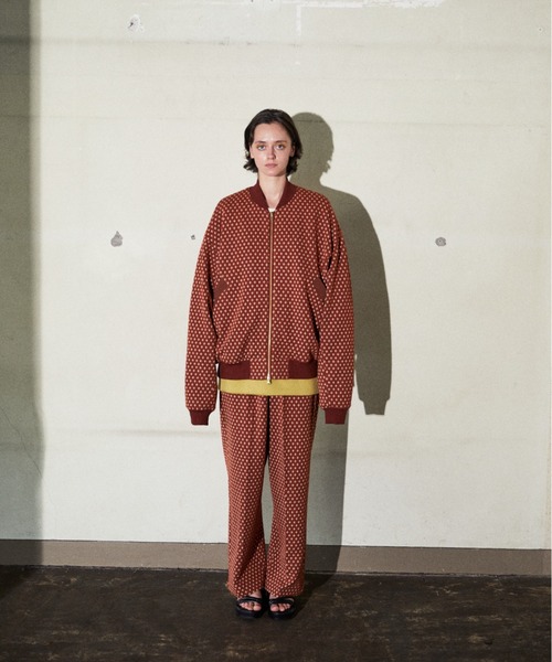 TAUPE（トープ）の「TAUPE/トープ/Diamond Pattern Bomber Jacket（ブルゾン・メンズ・オレンジ/ブラック・1/2）」の17枚目の写真