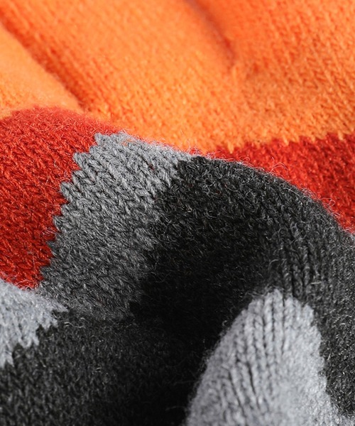 DAY CLOSET（デイ クローゼット）の「【スマホタッチパネル対応】裏起毛滑り止め付きリブニットグローブ（手袋・メンズ・オレンジ/カーキ/ブラック/グレー/ネイビー・ONE SIZE）」の13枚目の写真