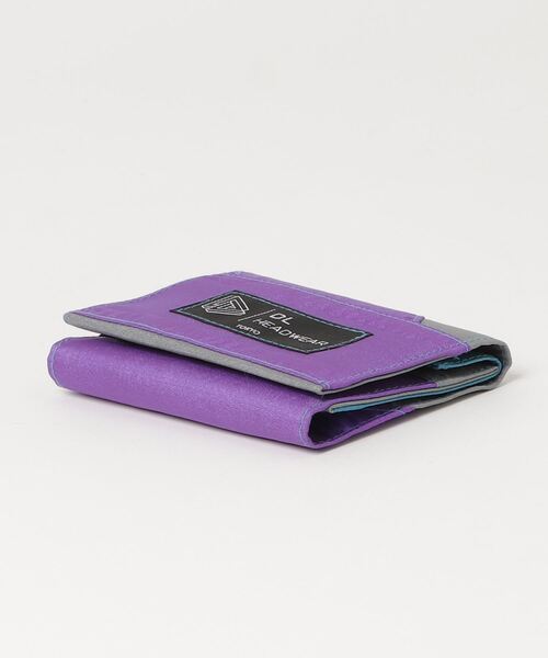 DL HEADWEAR（ディーエルヘッドウェア）の「DL Headwear Boogie Cruising Wallet  Finest Nike Collection2  / ディーエル ヘッドウェア ブーギー クルージング ファイネスト ナイキ コレクション2（財布・メンズ・マルチ・ONE SIZE）」の2枚目の写真
