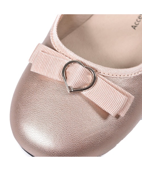 BeBe（ベベ）の「BeBe/リボン 付き 合皮 バレエシューズ (16~20cm)（バレエシューズ・キッズ・レッド/ベージュ・20/19/18/17/16）」の19枚目の写真