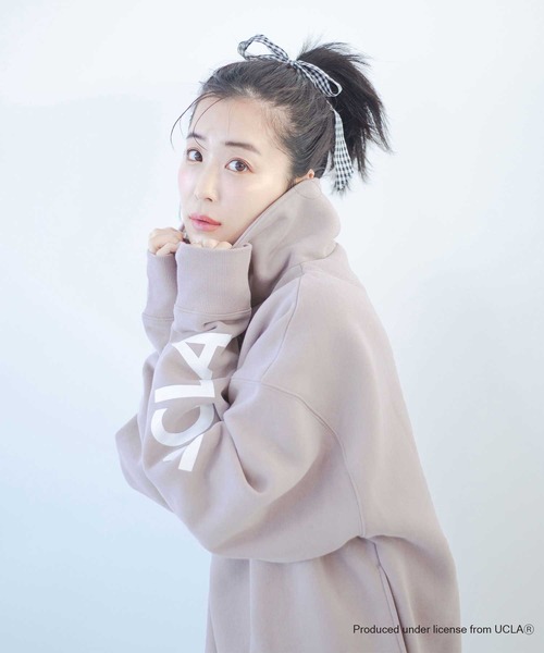 qumerry.（キュメリ）の「【GOODROCKSPEED】UCLA 裏毛ハーフジッププルオーバー（スウェット・レディース・オフホワイト/ピンクベージュ・FREE）」の11枚目の写真