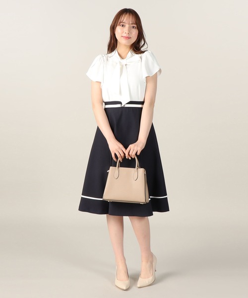 LAISSE PASSE（レッセパッセ）の「バイカラーフレアースカート