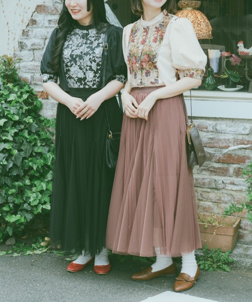 kutir（クティール）の「【クティールとレトロ】ジャガードブラウス（シャツ/ブラウス・レディース・ベージュ/ブルー/オフホワイト/ブラック・FREE）」の21枚目の写真