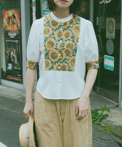 kutir（クティール）の「【クティールとレトロ】ジャガードブラウス（シャツ/ブラウス・レディース・ベージュ/ブルー/オフホワイト/ブラック・FREE）」の11枚目の写真