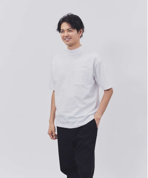 PLUS ONE(プラスワン)の「PLUS ONE(プラスワン)【吸水速乾】モックネック半袖Tシャツ(Tシャツ/カットソー・メンズ・ベージュ/ホワイト/ブラック/ダークグリーン・L/S/M/XL)」の2枚目の写真