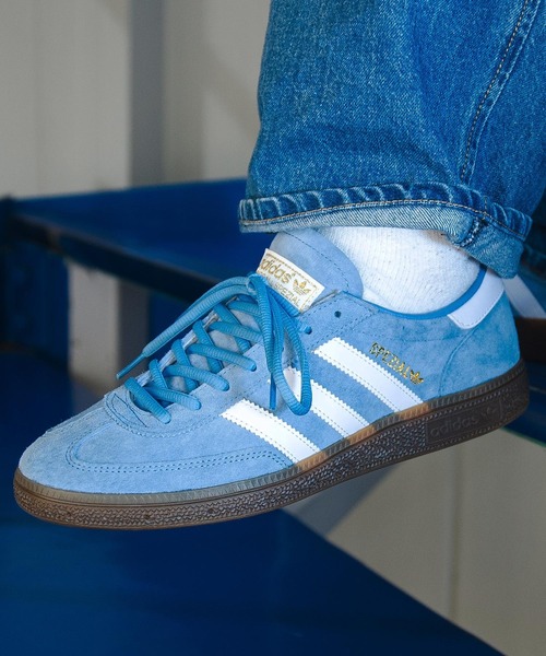 adidas(アディダス)の「adidas HANDBALL SPEZIAL / アディダス ハンドボール スペツィアル(スニーカー・メンズ・ネイビー/ブラック/ブルー・28.5cm/27.0cm/24.5cm/23.0cm/25.0cm/25.5cm/26.5cm/27.5cm/28.0cm/23.5cm/29.0cm/26.0cm/24.0cm/30.0cm/22.5cm)」の4枚目の写真