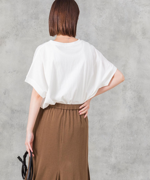 Gready Brilliant(グレディブリリアン)の「VIBRANTワイドFRカットソー(Tシャツ/カットソー・レディース・オフホワイト/グレイッシュベージュ/チャコールグレー・38)」の11枚目の写真