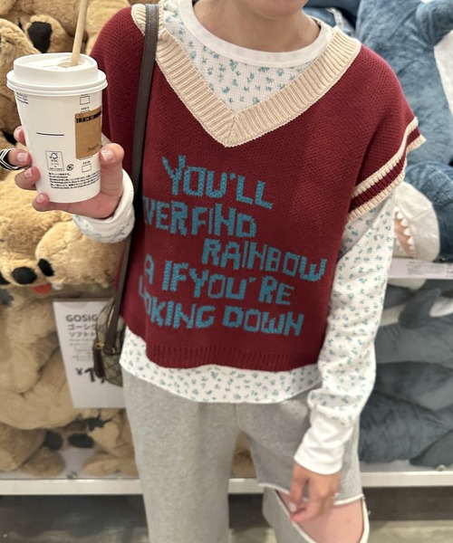 Alley by w closet（アリーバイダブルクローゼット）の「【Alley】ロゴニットベスト（ベスト・レディース・ブルー/ボルドー・FREE）」の19枚目の写真