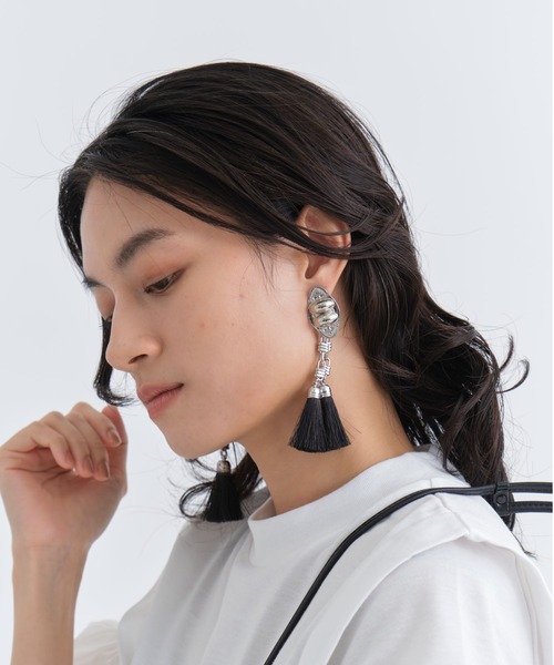 【TOGA PULLA/トーガプルラ】Metal chain fringe earrings/メタルチェーンフリンジイヤリング