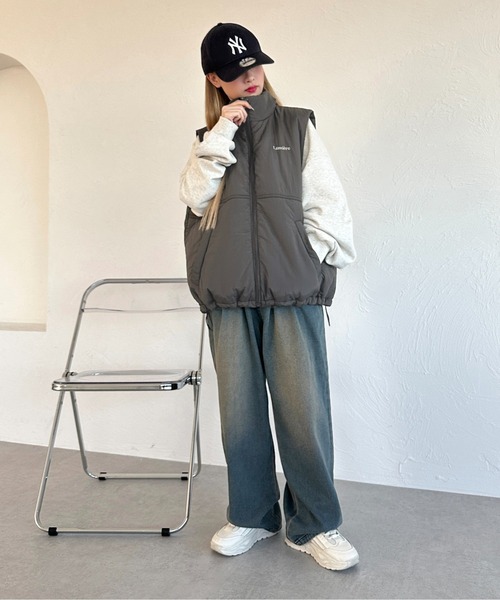 apres jour mignon（アプレジュールミニョン）の「ダウンライクベスト【ZOZOTOWN限定アイテム】（ダウンベスト・レディース・チャコールグレー/ブラック/グレイッシュベージュ/アイボリー・フリー/X-LARGE）」の10枚目の写真