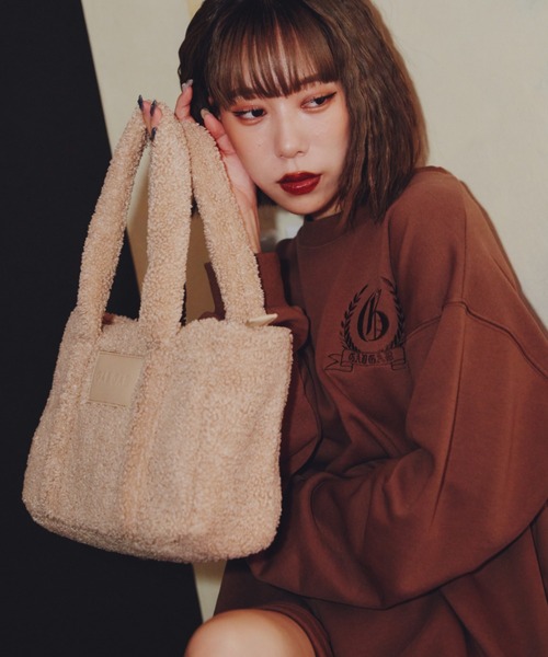 GAB GAB（ガブガブ）の「ボアバッグ（ハンドバッグ・レディース・チャコールグレー/ベージュ/ピンク/ブルー・FREE）」の8枚目の写真