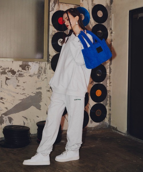 GAB GAB（ガブガブ）の「ボアバッグ（ハンドバッグ・レディース・チャコールグレー/ベージュ/ピンク/ブルー・FREE）」の17枚目の写真