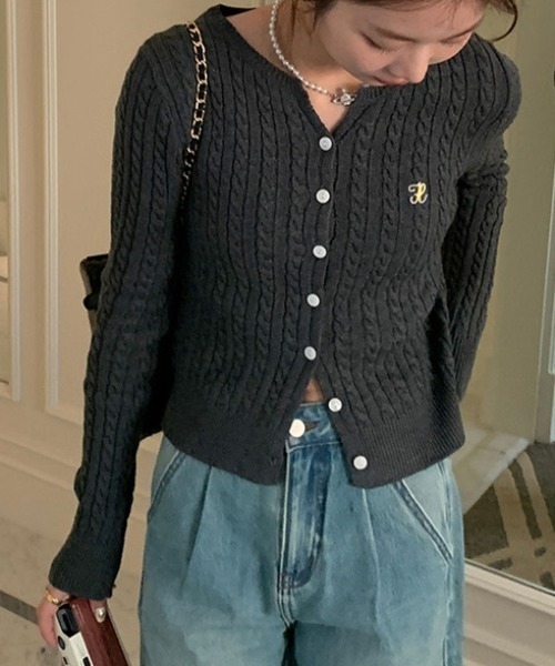 Vipoa（ヴィポア）の「ワンポイントガーリーカーディガン（カーディガン/ボレロ・レディース・グレー/アイボリー/ネイビー/パープル・FREE）」の3枚目の写真