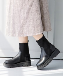 厚底ソックスブーツ