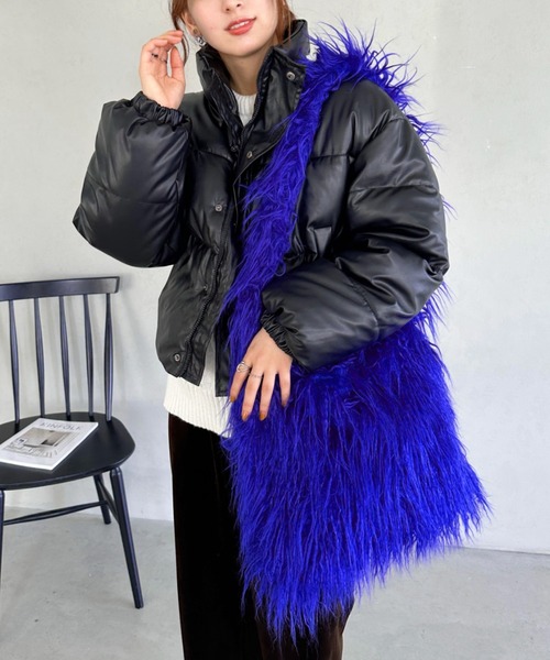 un+frame（アンフレーム）の「feather big shoulder bag／フェザーヤーンビッグショルダーバッグ（ショルダーバッグ・レディース・ブルー/ベージュ/ブラック/オレンジ/ホワイト・FREE）」の16枚目の写真
