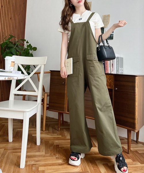 moment+（モーメントプラス）の「コットンライクツイルワイドシルエットベイカーサロペット（サロペット/オーバーオール・レディース・アイボリー/ブラック/カーキ・L/M）」の20枚目の写真