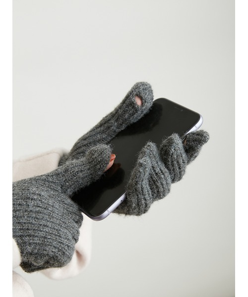 LILY BROWN（リリーブラウン）の「ホールタッチリブニットグローブ（手袋・レディース・グリーン/グレー/アイボリー・FREE）」の11枚目の写真