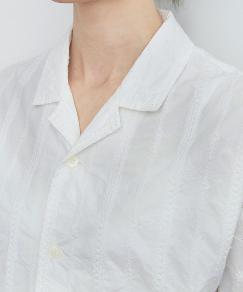 PAR ICI（パーリッシィ）の「刺繍パッチワーク 開襟ブラウス（シャツ/ブラウス・レディース・ホワイト・FREE）」の4枚目の写真