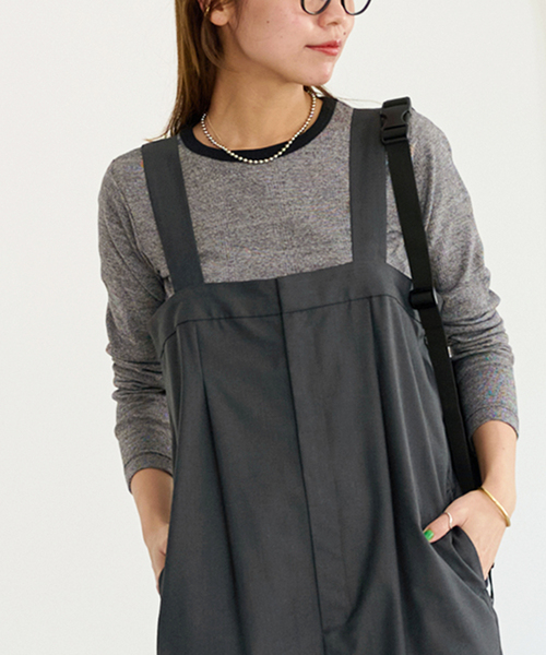 MILLER(ミラー)の「《追加》別注【MILLER/ミラー】*RELUME C/N L/S:ロングスリーブTシャツ(Tシャツ/カットソー・レディース・ブラック/ブラック系その他/ブラウン/ピンク・FREE)」の1枚目の写真