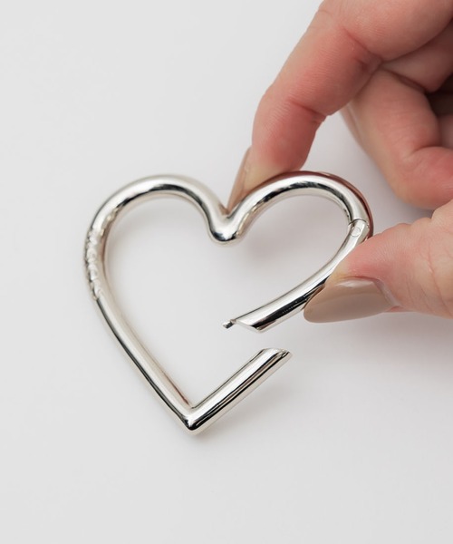 BASICKS(ベイシックス)の「【BASICKS/ベーシックス】Heart Carbiner/ハートカラビナ(キーケース/キーアクセサリー・レディース・シルバー・FREE)」の3枚目の写真