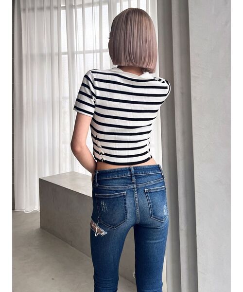 GYDA（ジェイダ）の「BACKレースアップPOLOニットトップス（ニット/セーター・レディース・オフホワイト/その他1/ブラック・FREE）」の9枚目の写真