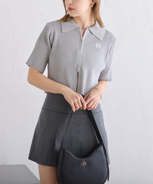 one after another NICE CLAUP(ワンアフターアナザーナイスクラップ)の「ダブルジップワンポイト刺繍ニット【WEB限定商品】(ニット/セーター・レディース・ネイビー/イエロー/アイボリー/グレー・FREE)」の20枚目の写真