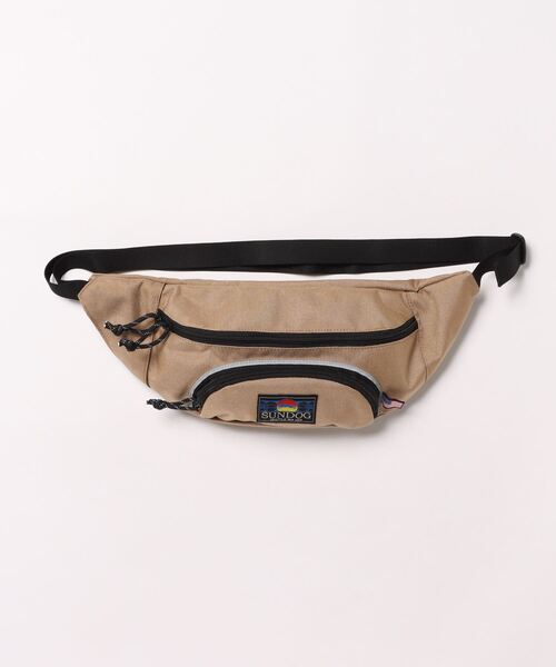 SUNDOG(サンドッグ)の「【W】【it】【IW3】【サンドッグ SUNDOG】BANANA BELTS(ボディバッグ/ウエストポーチ・メンズ・ブラック/ライトブラウン・FREE)」の2枚目の写真