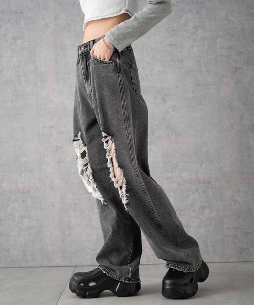 WEGO（ウィゴー）の「WEGO/ヴィンテージウォッシュダメージデニムパンツ（デニムパンツ・レディース・ブラック系1/スカイブルー/ブラック系その他/ベージュ/コバルトブルー・X-SMALL/SMALL/MEDIUM）」の13枚目の写真