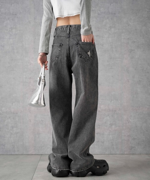 WEGO（ウィゴー）の「WEGO/ヴィンテージウォッシュダメージデニムパンツ（デニムパンツ・レディース・ブラック系1/スカイブルー/ブラック系その他/ベージュ/コバルトブルー・X-SMALL/SMALL/MEDIUM）」の15枚目の写真