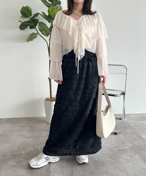 apres jour mignon(アプレジュールミニョン)の「チュールティアードトップス【ZOZOTOWN限定アイテム】(シャツ/ブラウス・レディース・ブルー/アイボリー/ブラック・X-LARGE/フリー)」の8枚目の写真