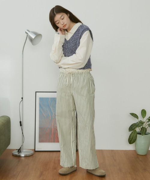 MERLOT（メルロー）の「【ウエストゴム】ダブルウエストストライプパンツ（その他パンツ・レディース・モカ/ネイビー/ナチュラル・FREE）」の4枚目の写真