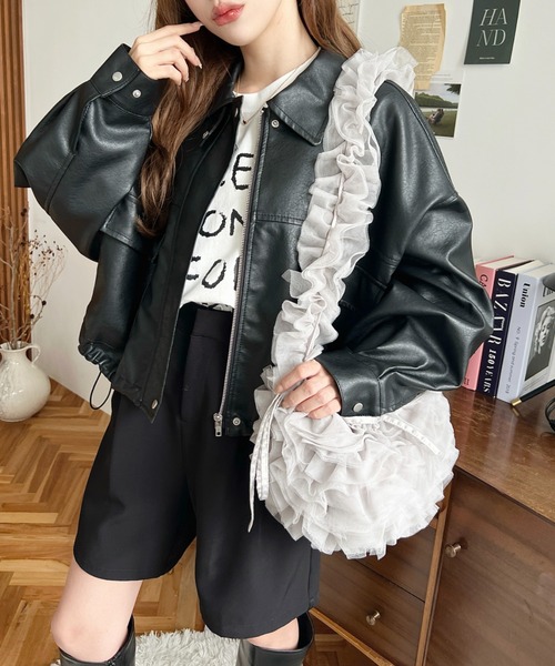 moment+(モーメントプラス)の「チュールフリルハーフムーンバッグ(ショルダーバッグ・レディース・ピンク/アイボリー/ブラック/グレー/チャコールグレー・FREE)」の20枚目の写真