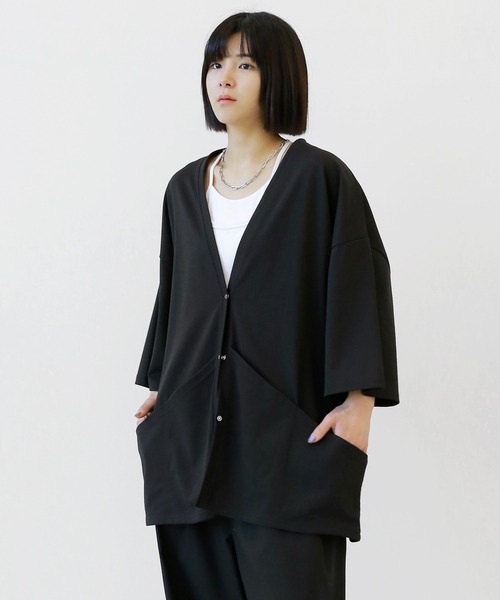 minsobi(ミンソビ)の「サマーカーディガン Vネック 7分袖ワイドシルエットカーディガン ユニセックス(カーディガン/ボレロ・メンズ・ブラック・FREE)」の8枚目の写真