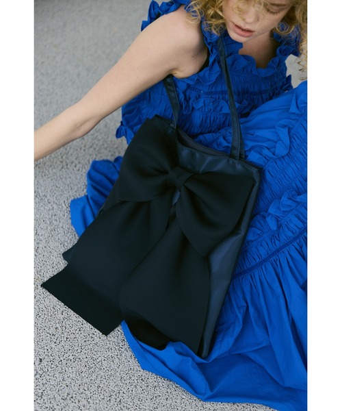 un/neu（アンノイ）の「BIGリボントート / A4サイズ、14インチPC収納可能 /（トートバッグ・レディース・ブラック/レッド/ネイビー・FREE）」の2枚目の写真