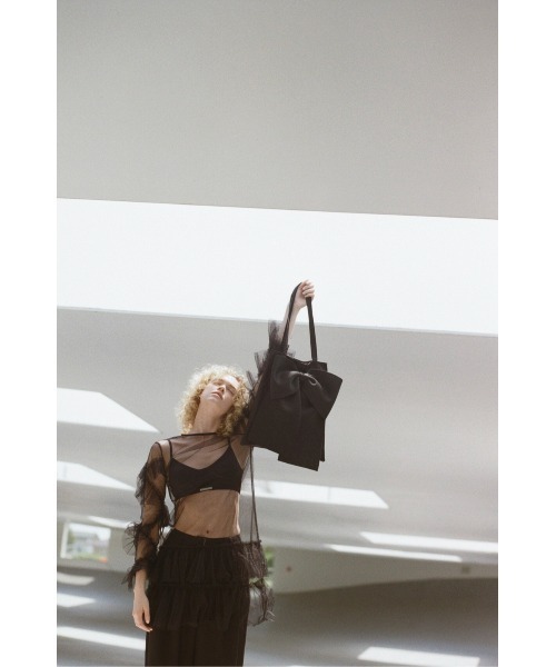 un/neu（アンノイ）の「BIGリボントート / A4サイズ、14インチPC収納可能 /（トートバッグ・レディース・ブラック/レッド/ネイビー・FREE）」の13枚目の写真