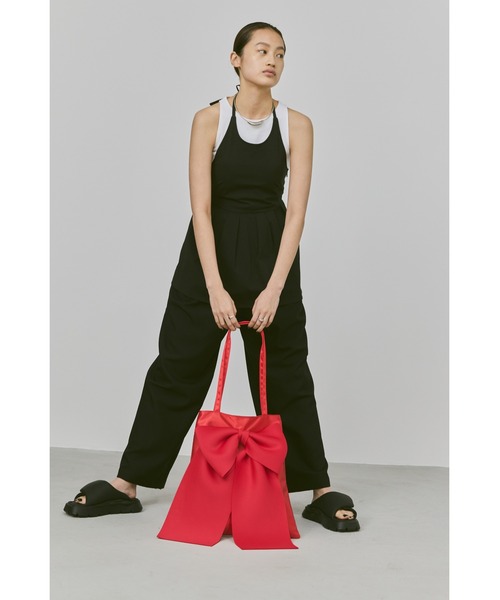 un/neu（アンノイ）の「BIGリボントート / A4サイズ、14インチPC収納可能 /（トートバッグ・レディース・ブラック/レッド/ネイビー・FREE）」の8枚目の写真