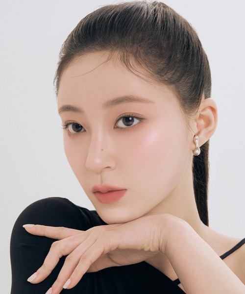 rom&nd（ロムアンド）の「rom&nd ベターザンシェイプブラシセット（ハイライト/シェーディング・レディース・04 Cacao Grain/03 Beans Grain・FREE）」の4枚目の写真