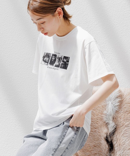 LAKOLE（ラコレ）の「アソートアートフォトTEE / 125542（Tシャツ/カットソー・レディース・チャコール/オフホワイト・SMALL/MEDIUM）」の2枚目の写真