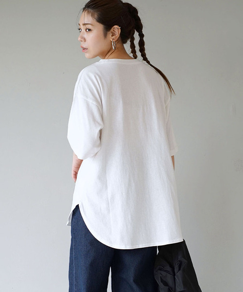 e-zakkamania stores(イーザッカマニアストアーズ)の「エンボスロゴ Tシャツ(Tシャツ/カットソー・レディース・ブルーグレー/オフホワイト・M)」の15枚目の写真