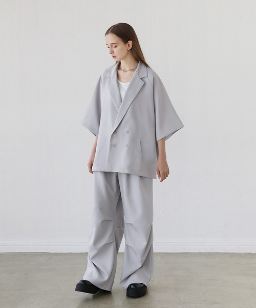 LILL(リル)の「ルーズシルエットドレープリラクシングハーフスリーブダブルテーラードジャケット(テーラードジャケット・メンズ・ブラック/グレー・XL/L/M/S)」の5枚目の写真