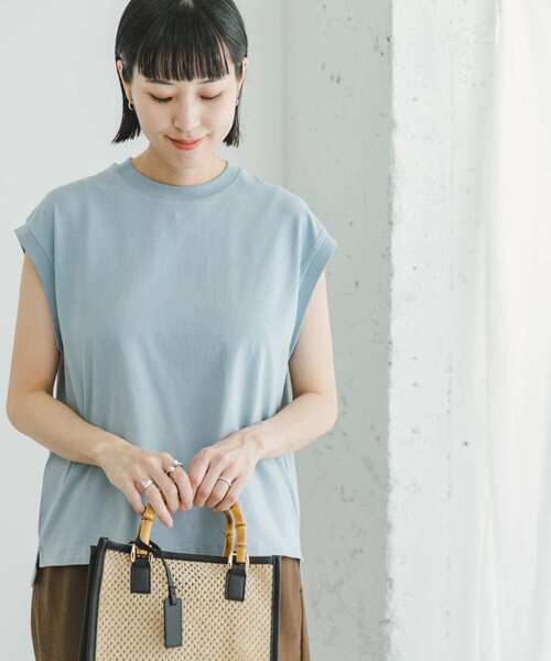 ITEMS URBANRESEARCH(アイテムズ アーバンリサーチ)の「『接触冷感/UVカット』クールコットンフレンチTシャツ(Tシャツ/カットソー・レディース・ブルー系その他/ライトブルー/ホワイト/グレー・FREE)」の16枚目の写真