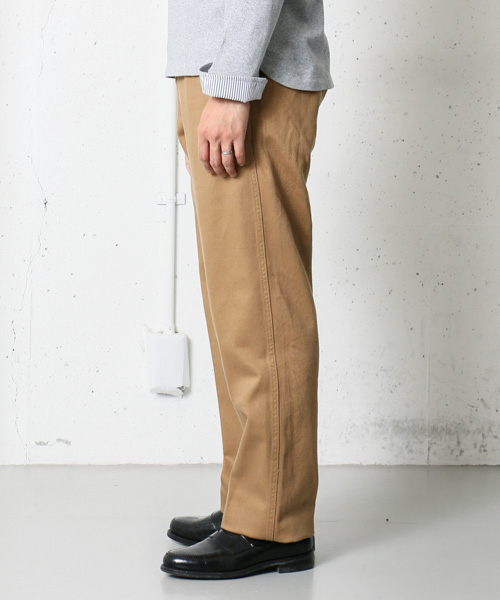 URBAN RESEARCH DOORS MENS（アーバンリサーチ ドアーズ メンズ）の「FORK＆SPOON フレンチベーシックトラウザー（その他パンツ・メンズ・ネイビー/キャメル/オフホワイト・38/40）」の4枚目の写真