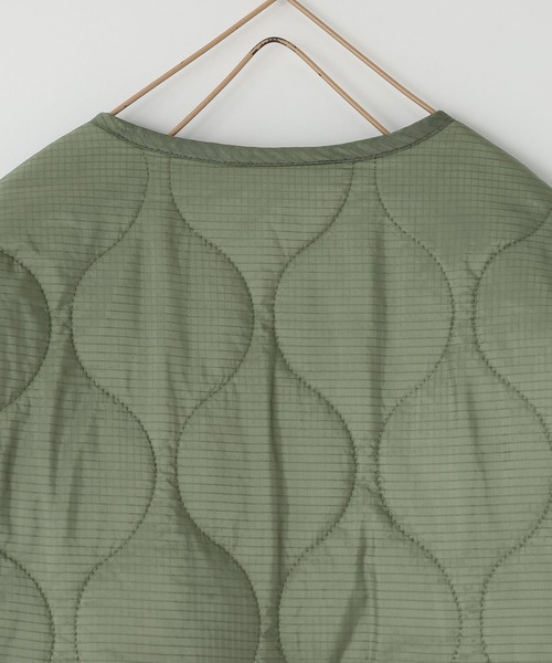 LOWRYS FARM（ローリーズファーム）の「キルティングワンピースコート　133361（ミリタリージャケット・キッズ・カーキ/ブラック・120cm/110cm/150cm/140cm/130cm）」の8枚目の写真